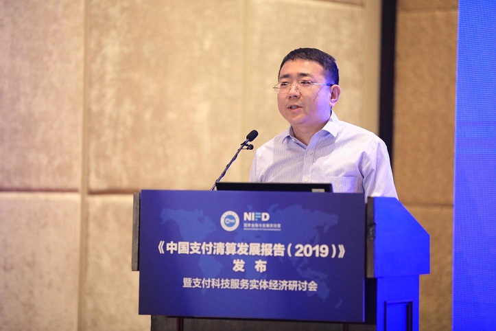 杨涛1.jpg
