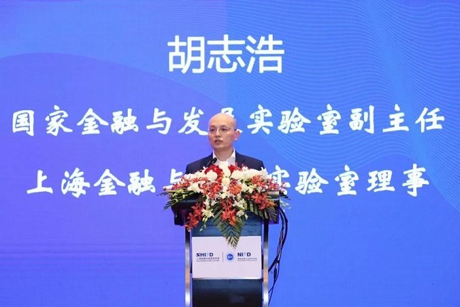 胡志浩.jpg
